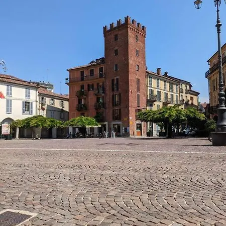 Appartamento Il Ballatoio Di Giulia Asti